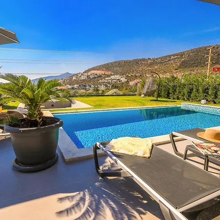Villa Maidan E Kaş