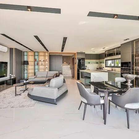 Βίλα Maidan E Κας